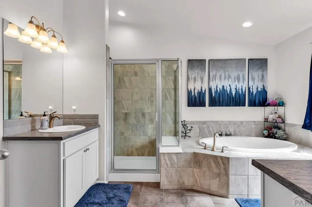 1485 E Ithaca Drive Pueblo CO 81007