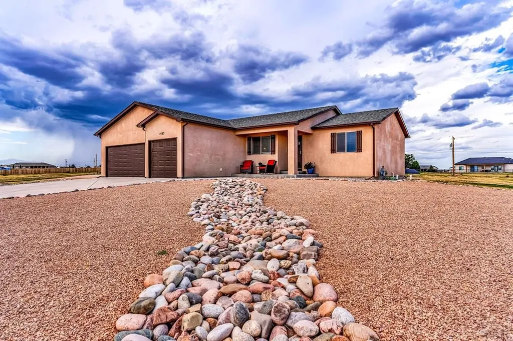 1485 E Ithaca Drive Pueblo CO 81007