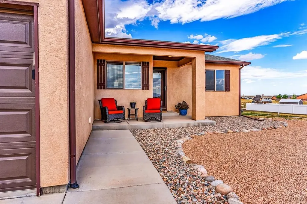 1485 E Ithaca Drive Pueblo CO 81007