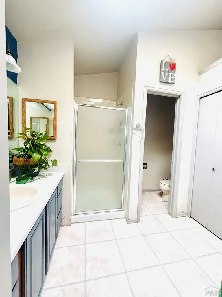 13 Ironbridge Lane Pueblo CO 81001