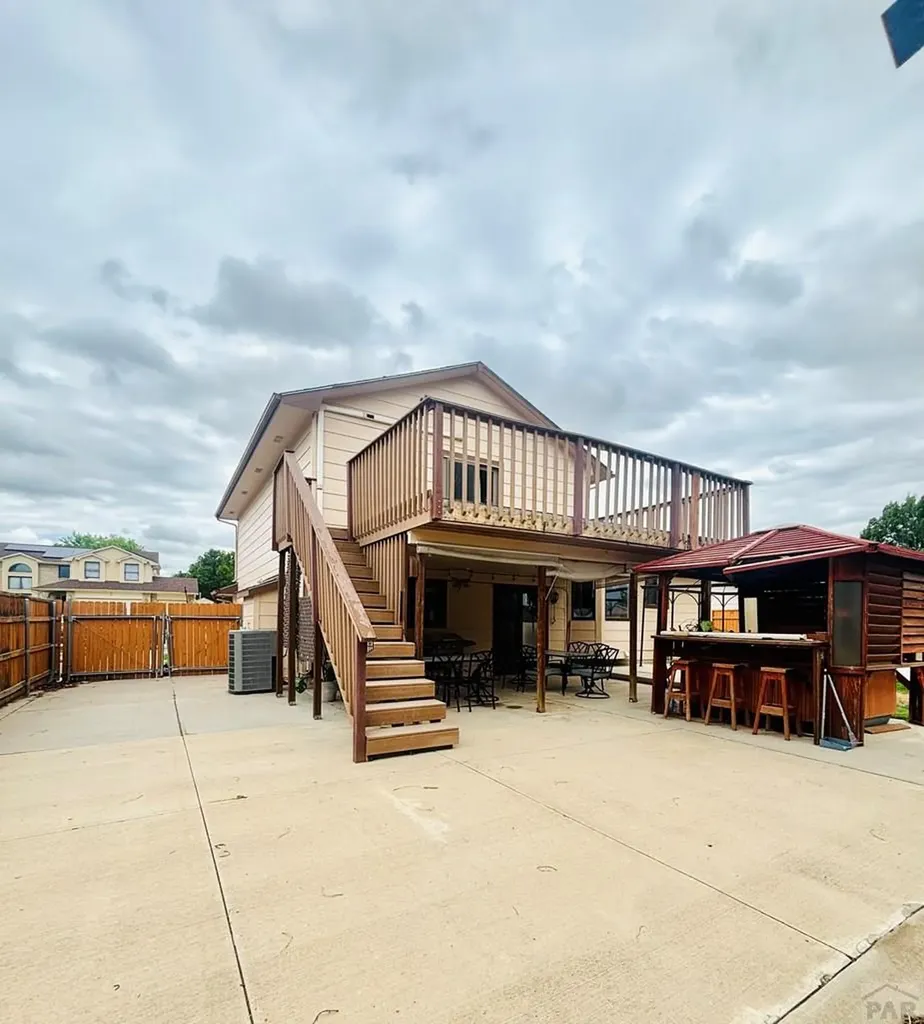 13 Ironbridge Lane Pueblo CO 81001