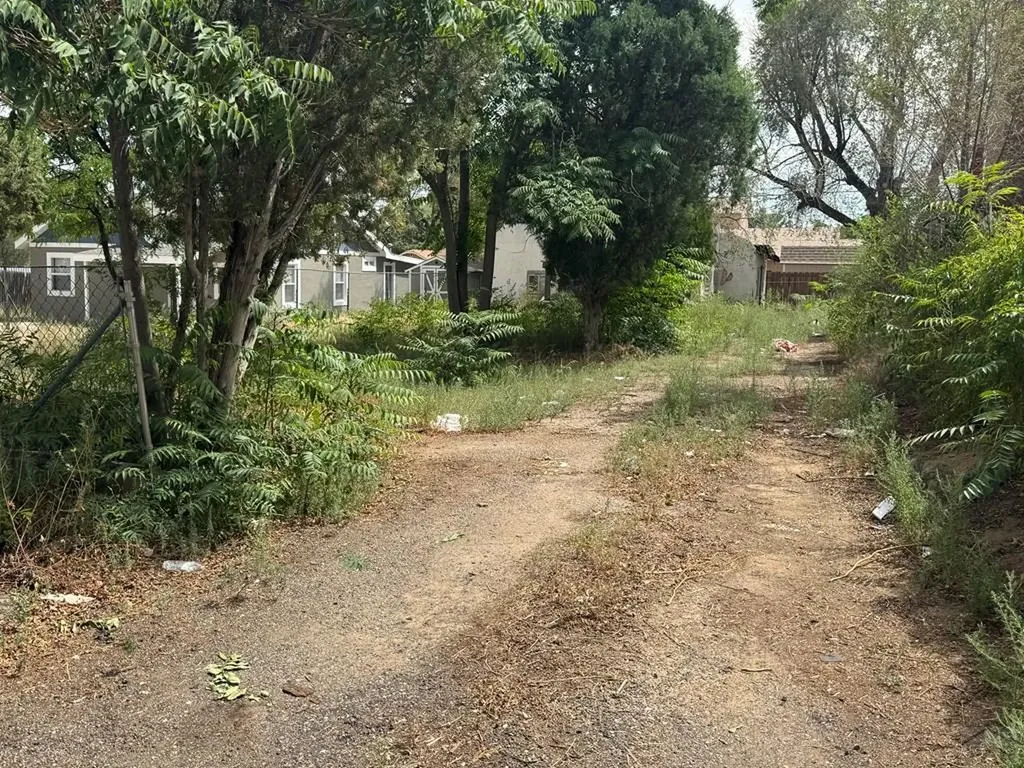 2008 E 10th Street Pueblo CO 81001