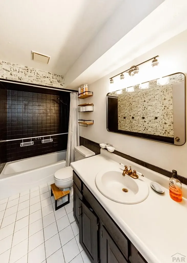 7 Briargate Terrace Pueblo CO 81001