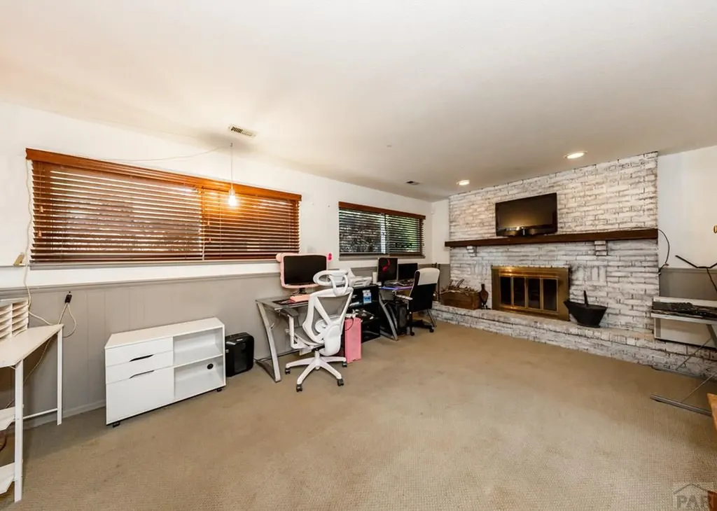 7 Briargate Terrace Pueblo CO 81001