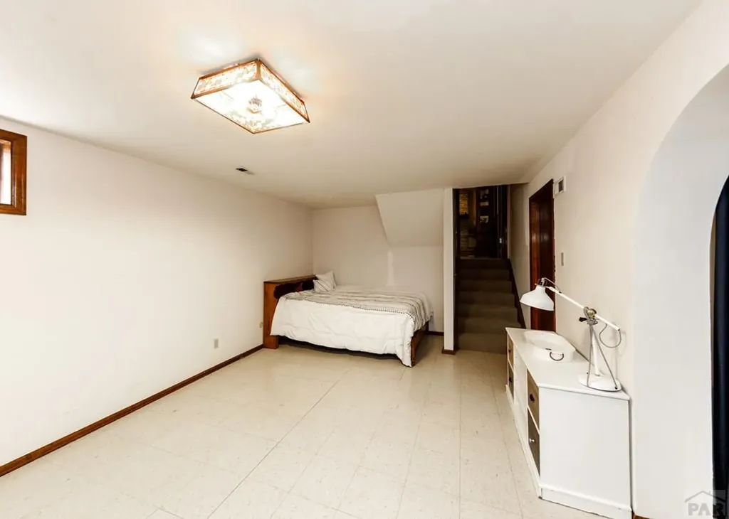 7 Briargate Terrace Pueblo CO 81001