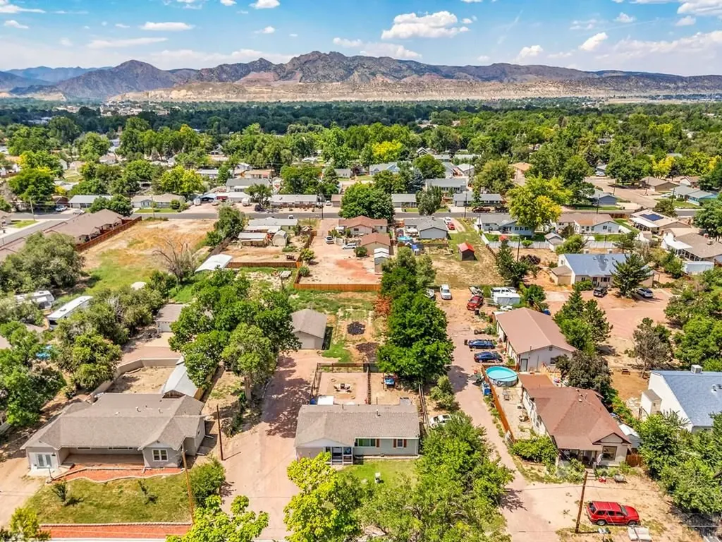 477 N Raynolds Avenue Canon City CO 81212