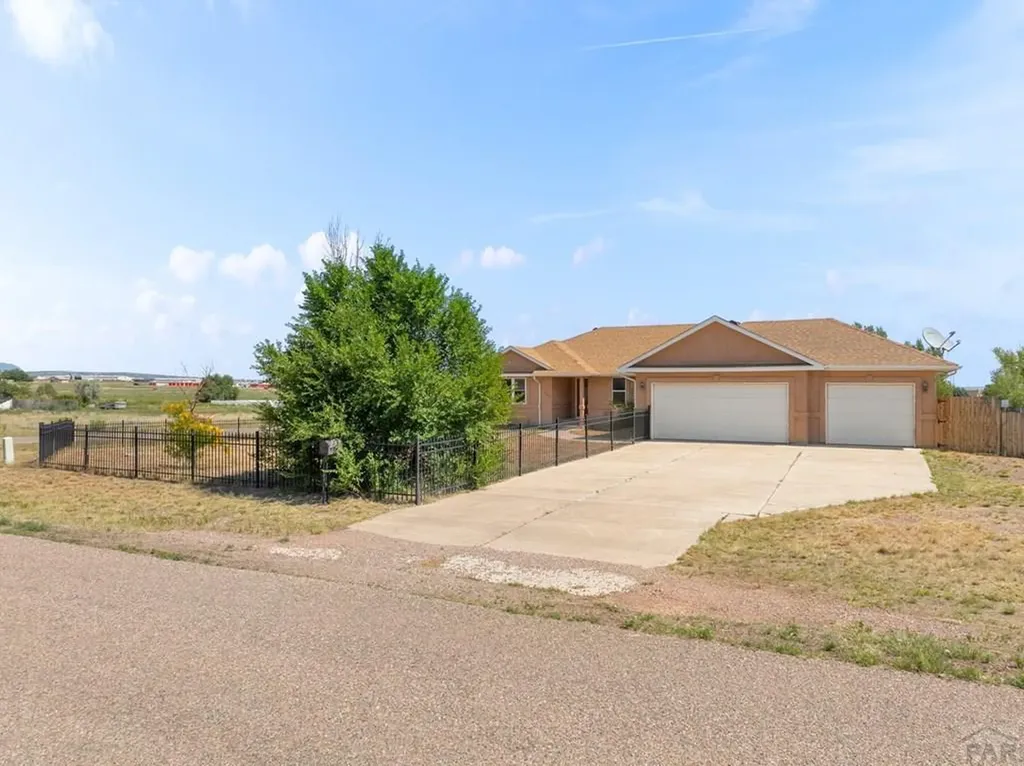 463 E Fraser Drive Pueblo West CO 81007