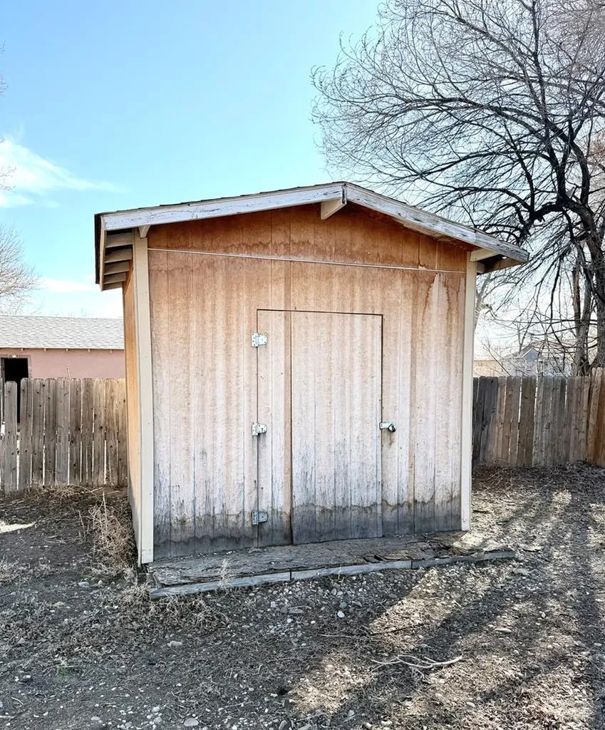 2402 Wyoming Avenue Pueblo CO 81004