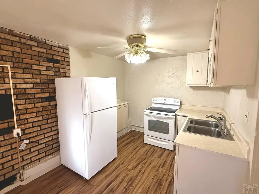 2402 Wyoming Avenue Pueblo CO 81004