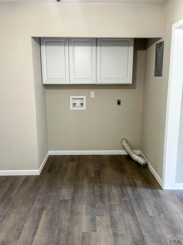 702 E Cedar Street Lamar CO 81052