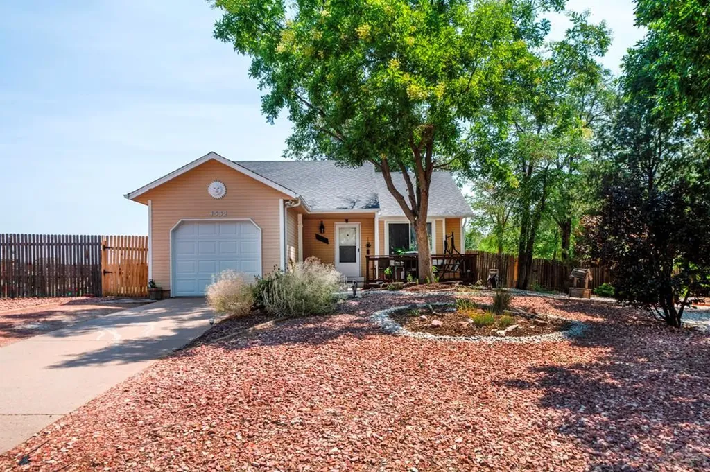 4532 Harwood Road Colorado Springs CO 80916