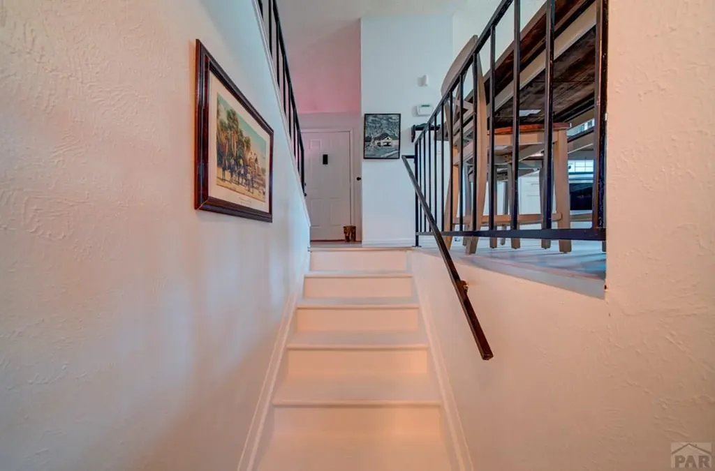 4532 Harwood Road Colorado Springs CO 80916