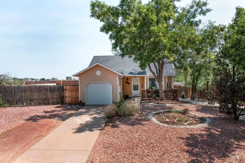 4532 Harwood Road Colorado Springs CO 80916