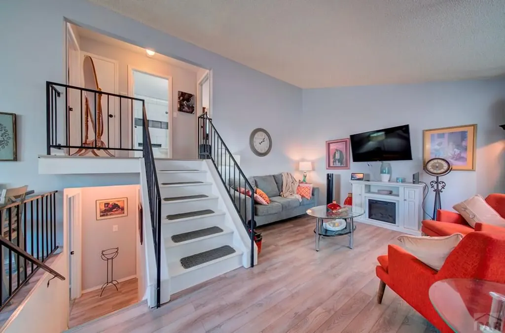 4532 Harwood Road Colorado Springs CO 80916