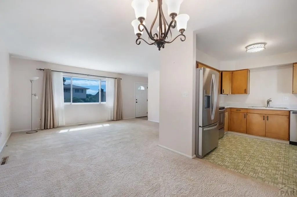 1508 E Owen Circle Colorado Springs CO 80915