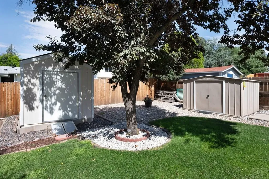 1508 E Owen Circle Colorado Springs CO 80915