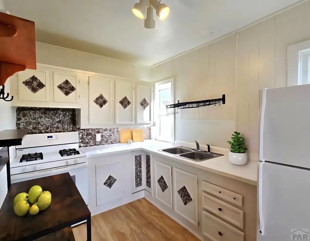 24 Bent Las Animas CO 81054