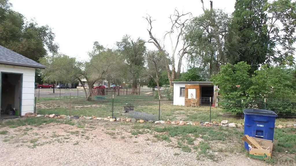 1208 E 11th Street Pueblo CO 81001