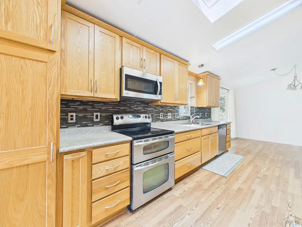 1131 24 1/2 Lane Pueblo CO 81006