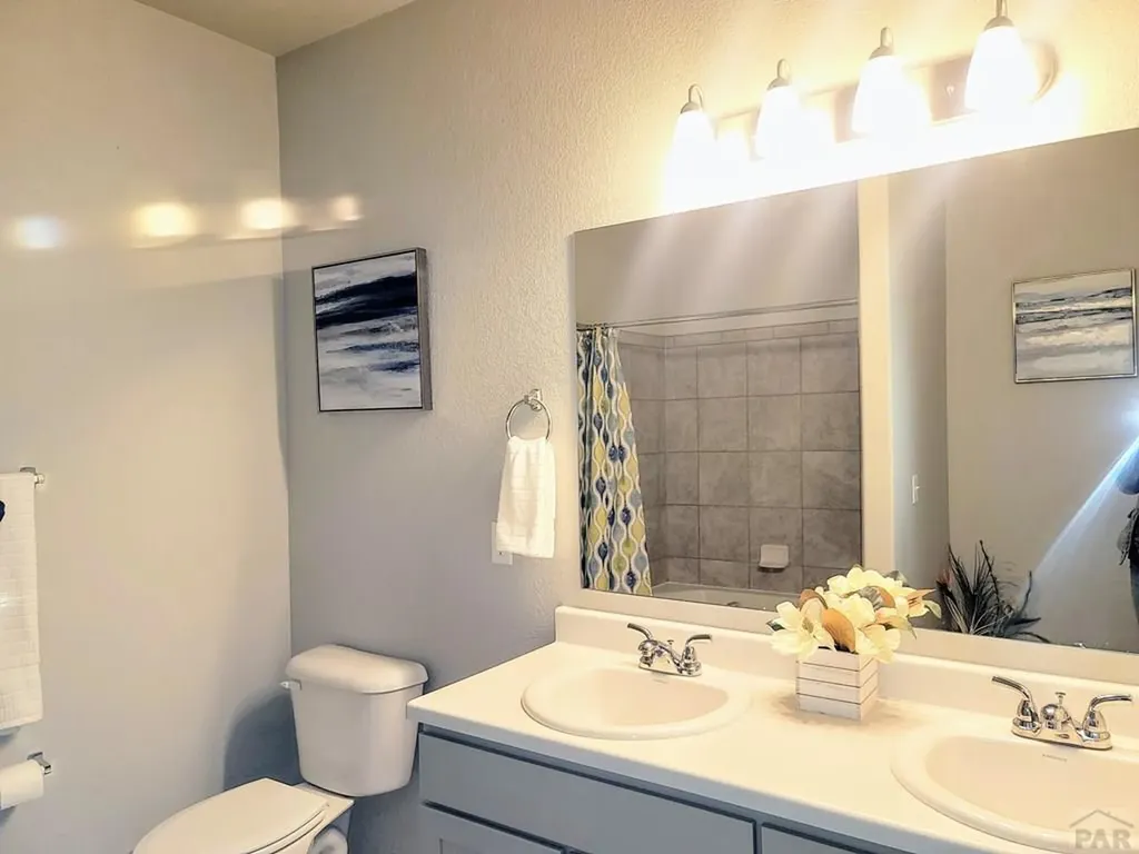 4512 Samaritan Loop Colorado Springs CO 80916