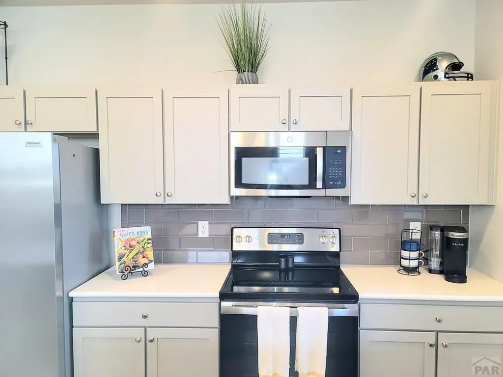 4512 Samaritan Loop Colorado Springs CO 80916