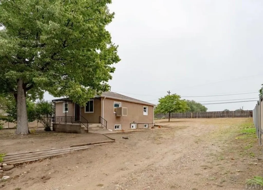 554 Avocado Street Pueblo CO 81005