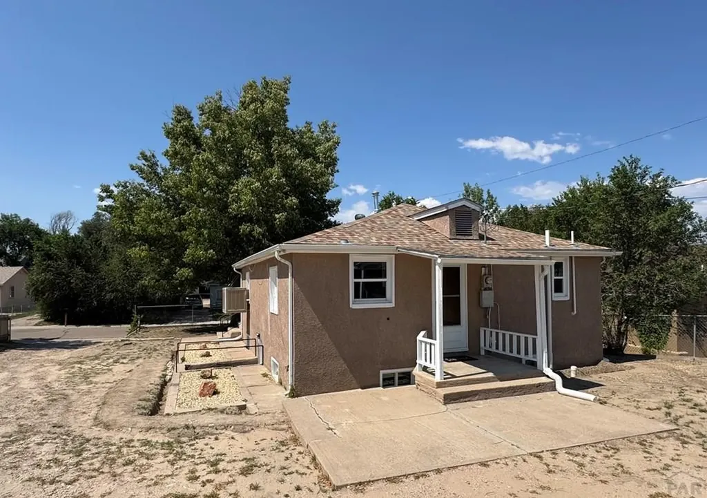 554 Avocado Street Pueblo CO 81005
