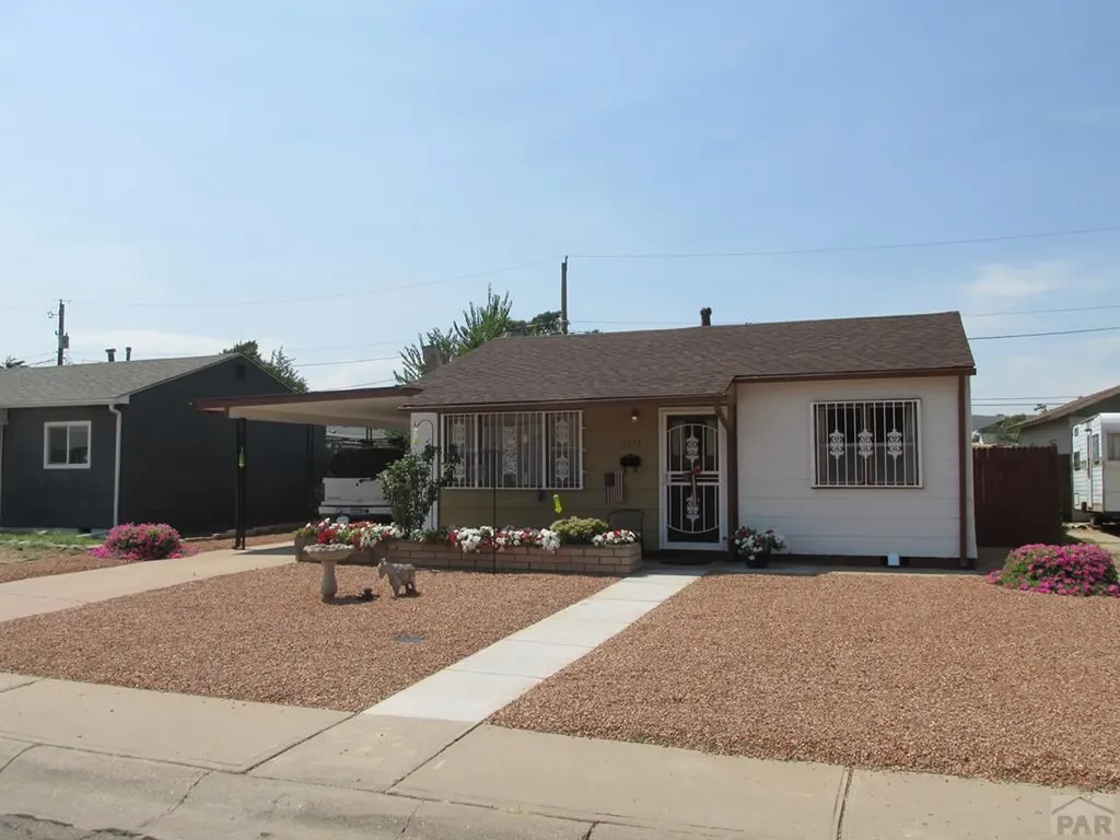 1717 Moore Avenue Pueblo CO 81005