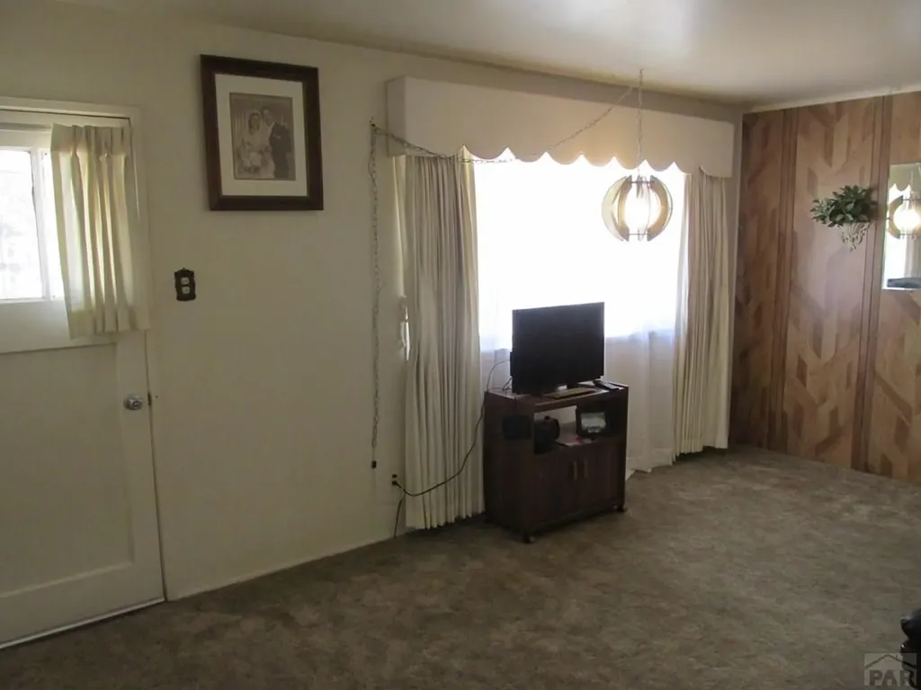 1717 Moore Avenue Pueblo CO 81005