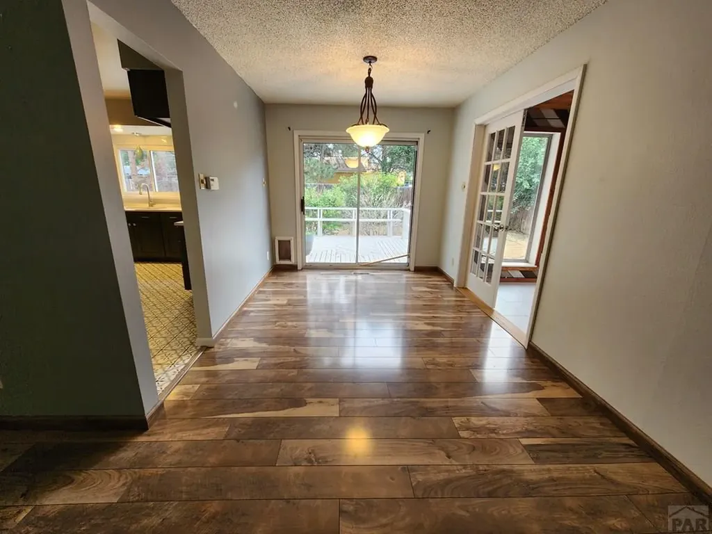 2 Hilton Lane Pueblo CO 81001