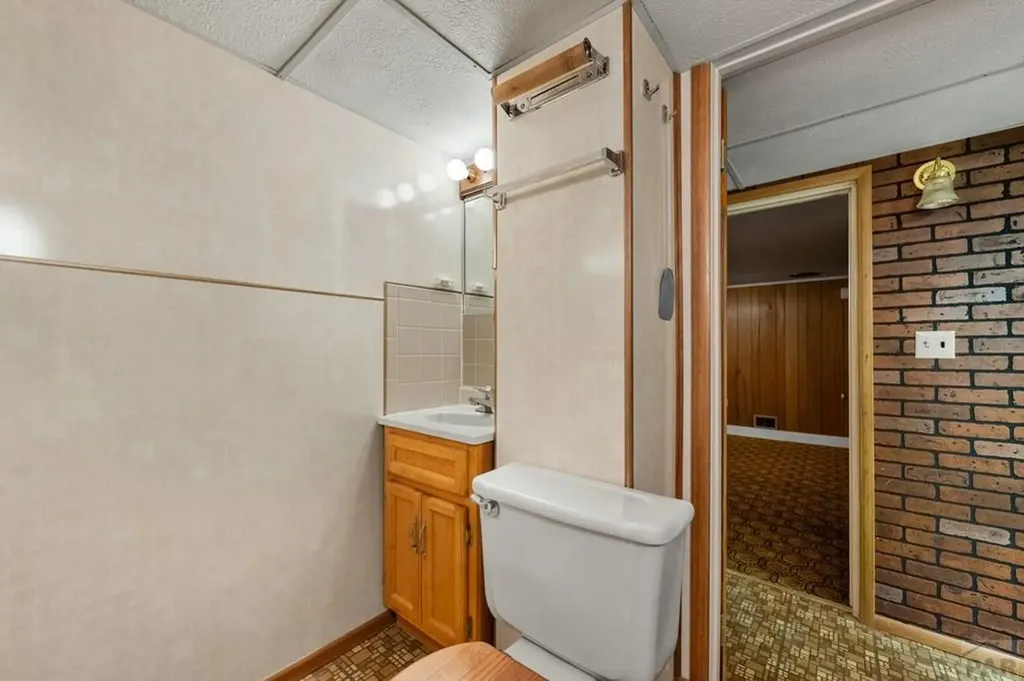 1900 Raton Avenue La Junta CO 81050