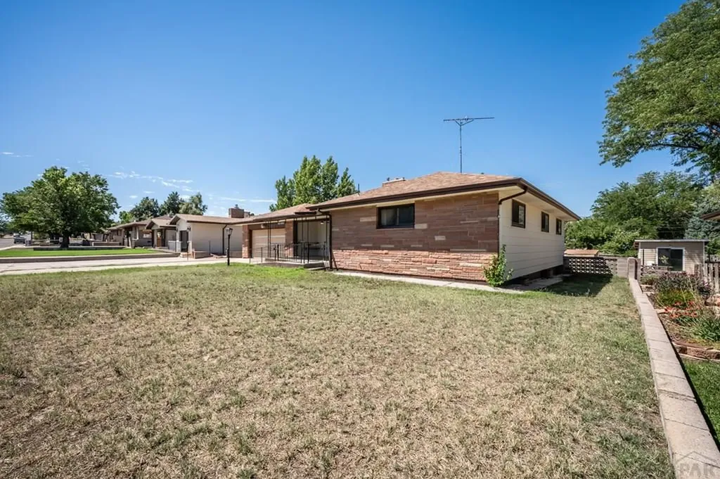 1900 Raton Avenue La Junta CO 81050