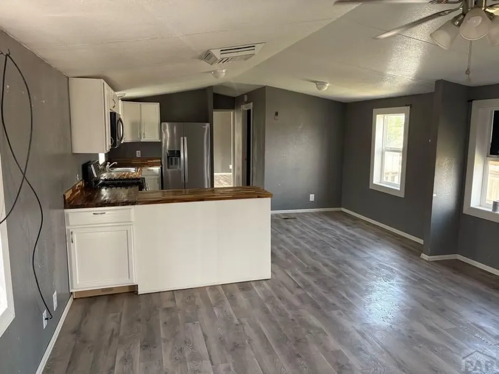 129 E Countryside Drive Pueblo West CO 81007