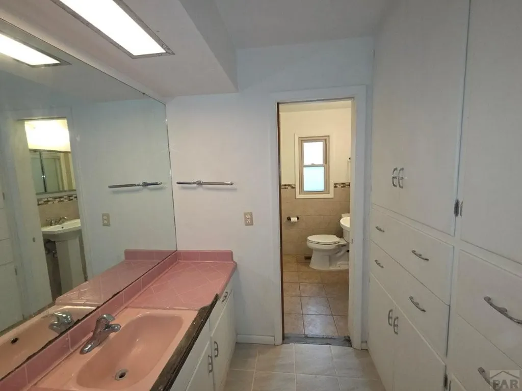 1307 Parkview Avenue Lamar CO 81052