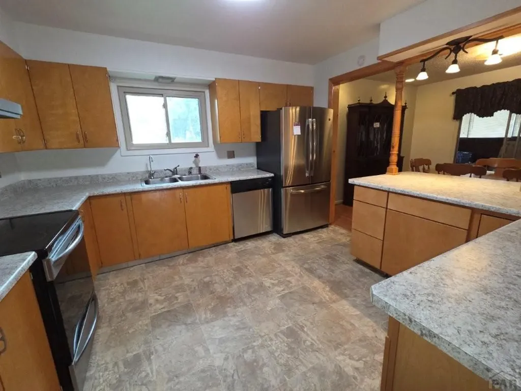 1307 Parkview Avenue Lamar CO 81052