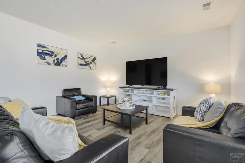 21929 E Stanford Circle Aurora CO 80015