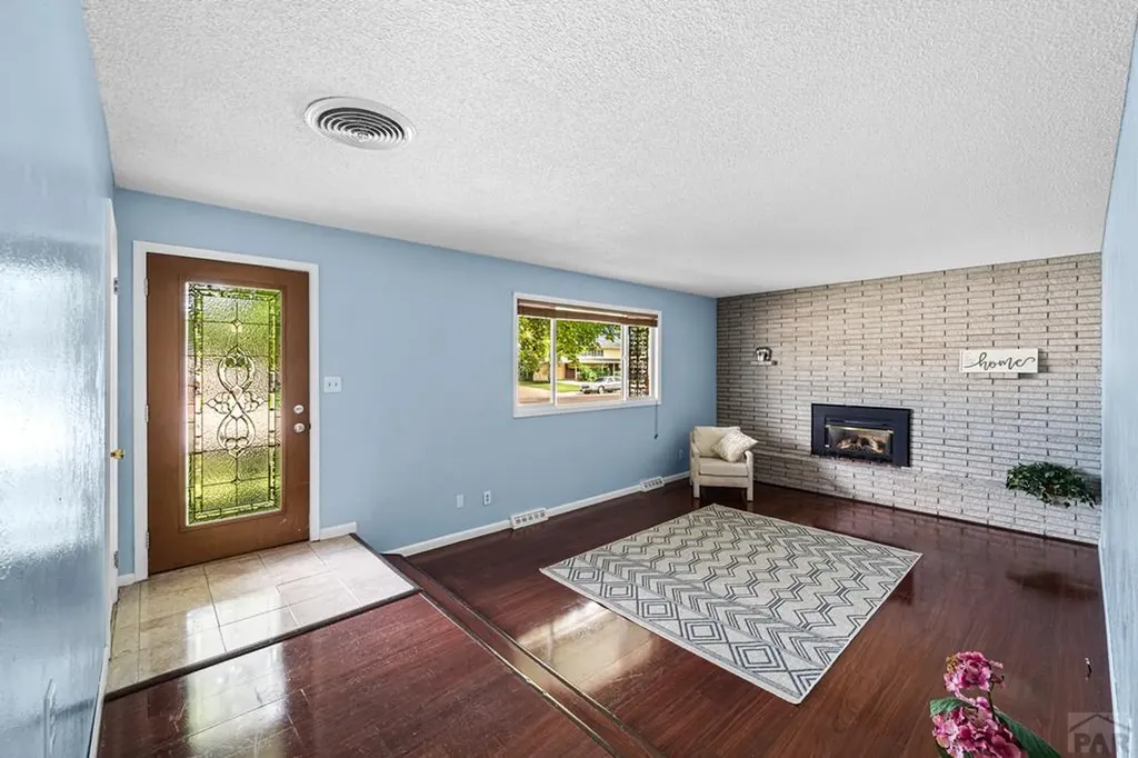 19 Cornell Circle Pueblo CO 81005