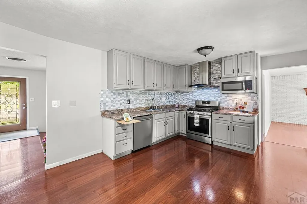 19 Cornell Circle Pueblo CO 81005