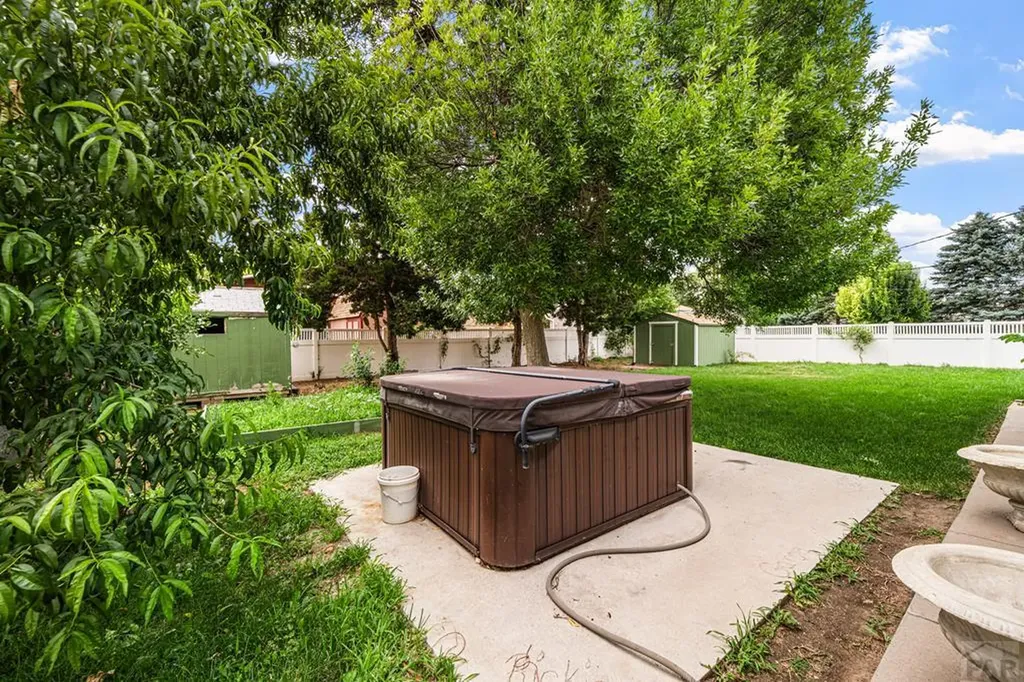 19 Cornell Circle Pueblo CO 81005