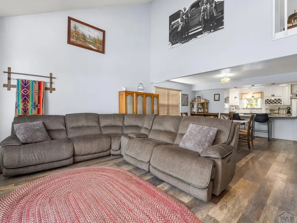 30 Altadena Drive Pueblo CO 81005