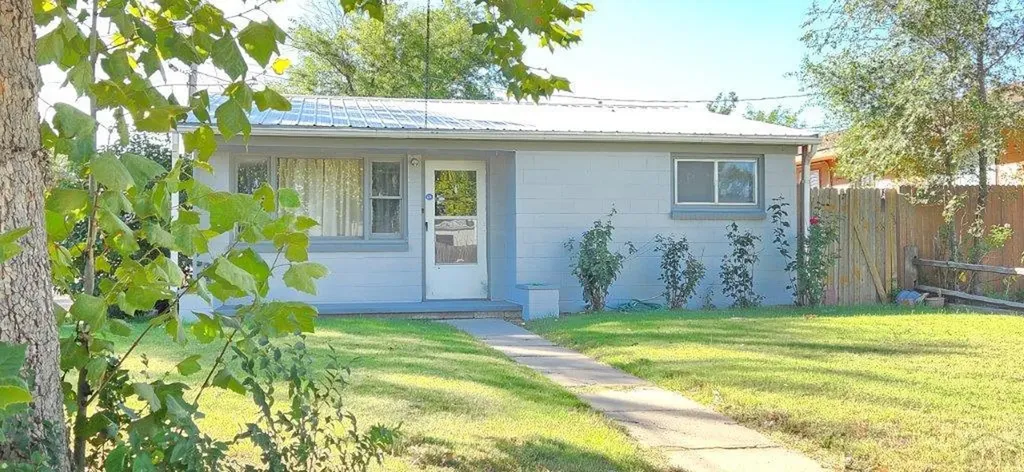 307 W Cedar Street Lamar CO 81052