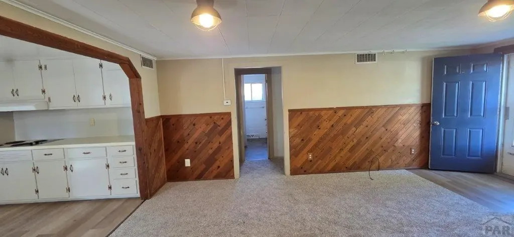 307 W Cedar Street Lamar CO 81052