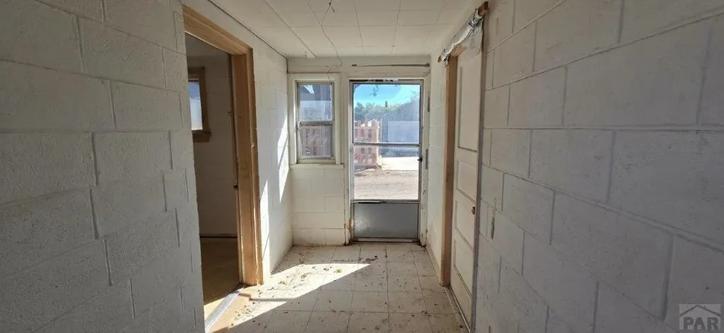 307 W Cedar Street Lamar CO 81052