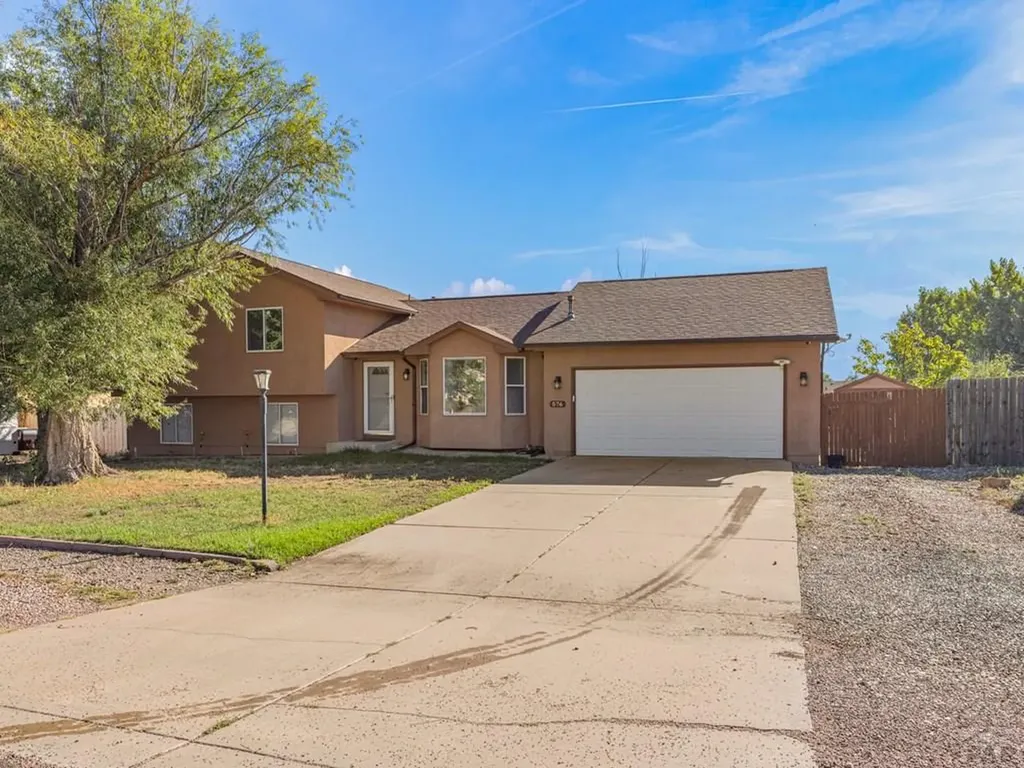 576 S Falcon Drive Pueblo West CO 81007