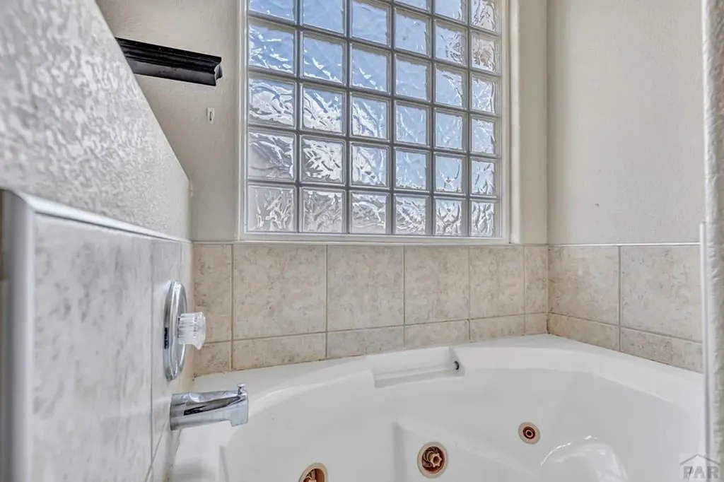 2319 Longhorn Drive Pueblo CO 81008