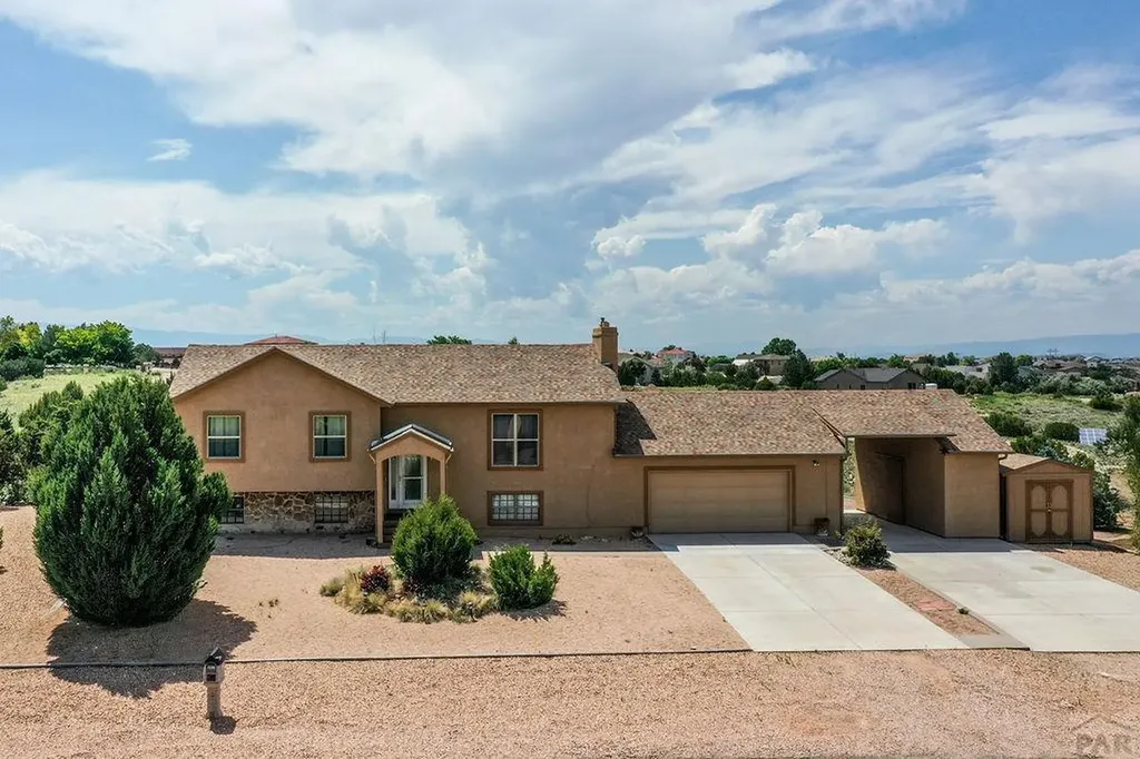 1295 S Skyline Lane Pueblo West CO 81007