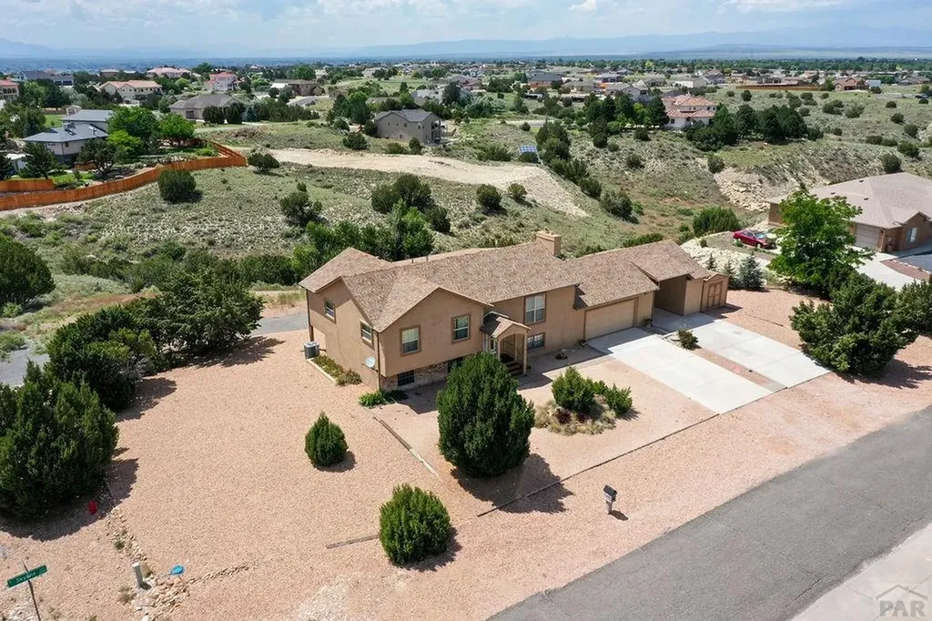 1295 S Skyline Lane Pueblo West CO 81007