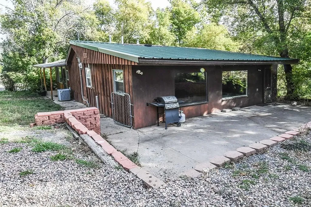 8882 Grand Avenue Beulah CO 81023