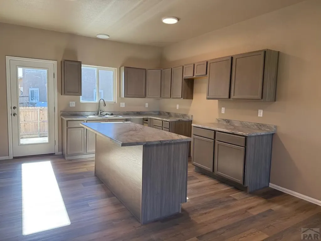 2314 Starboard Lane Pueblo CO 81008