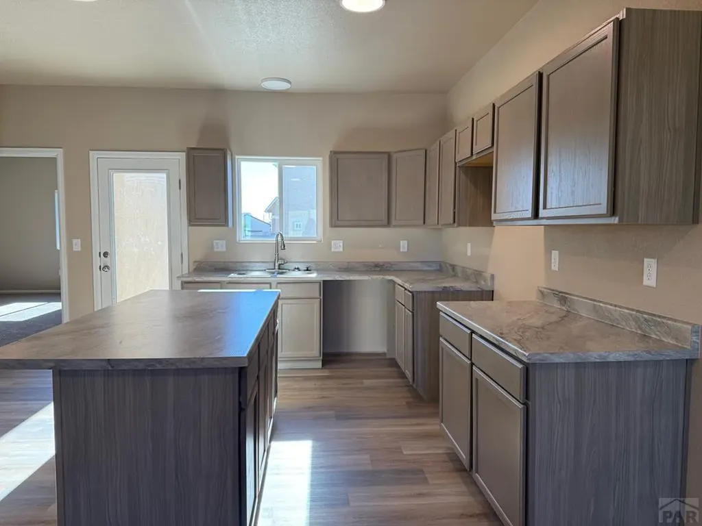 2314 Starboard Lane Pueblo CO 81008